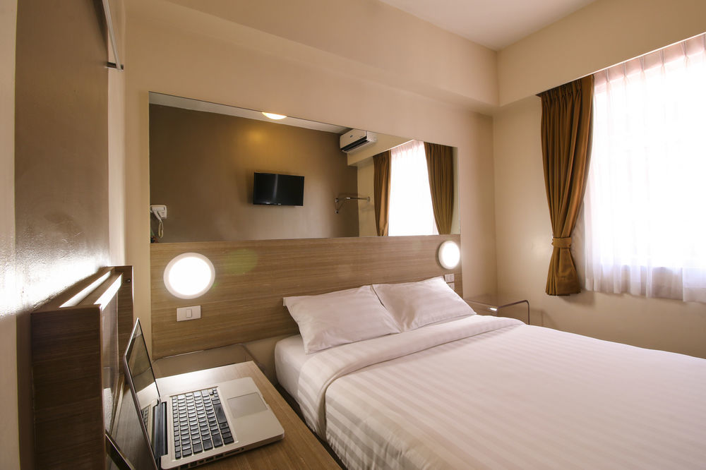 Red Planet Manila Aseana City Paranaque City Ngoại thất bức ảnh